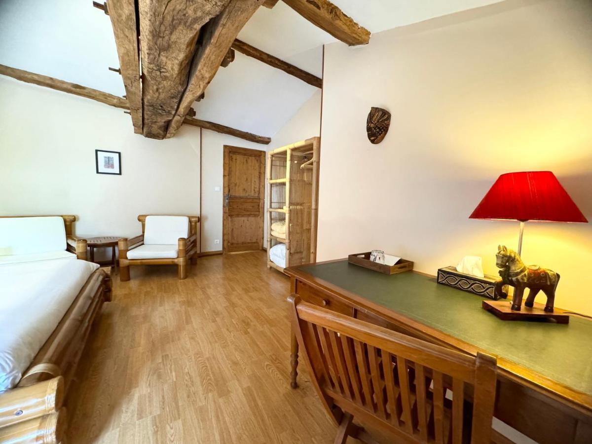 Hotel Le Relais de Saint-Preuil, The Originals Relais  Extérieur photo